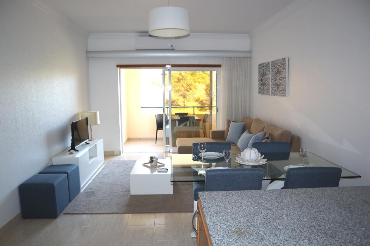 Deolinda - Nossa Sra Da Rocha Apartment